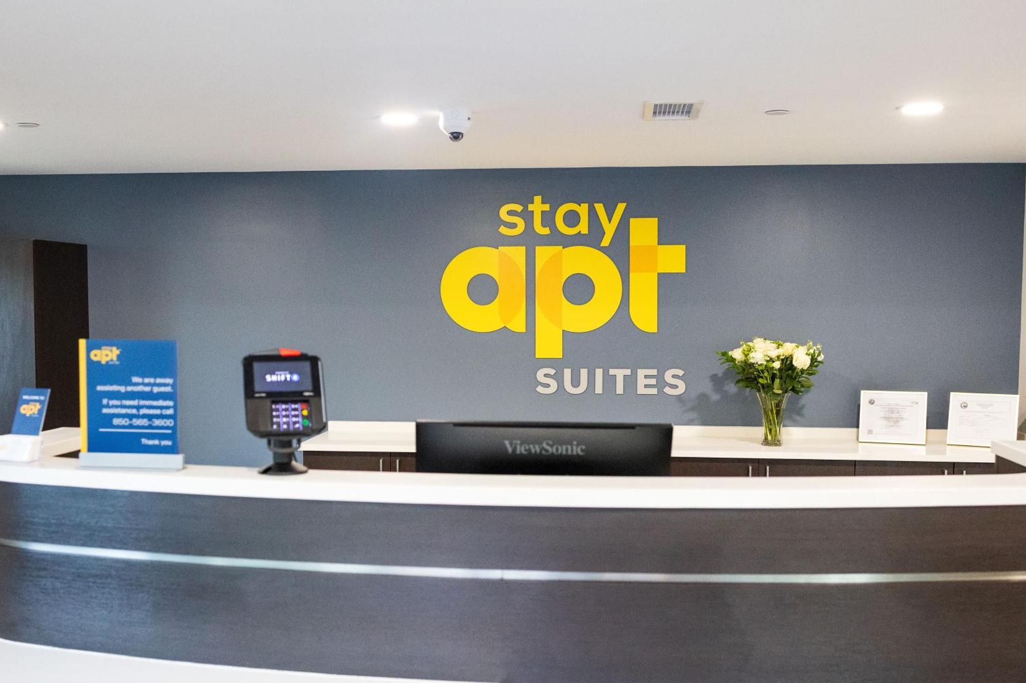 Stayapt Suites Pensacola-Uwf/Florida Hospital Area Ferry Pass Kültér fotó